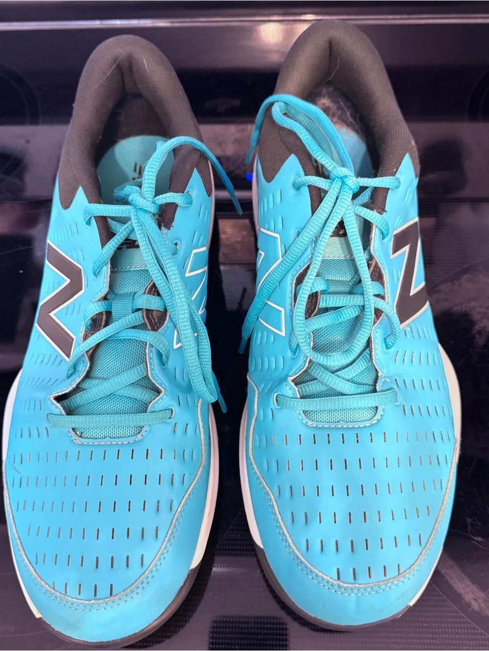 New Balance Turquoise Navy Running Shoe Men’s Size 12.5